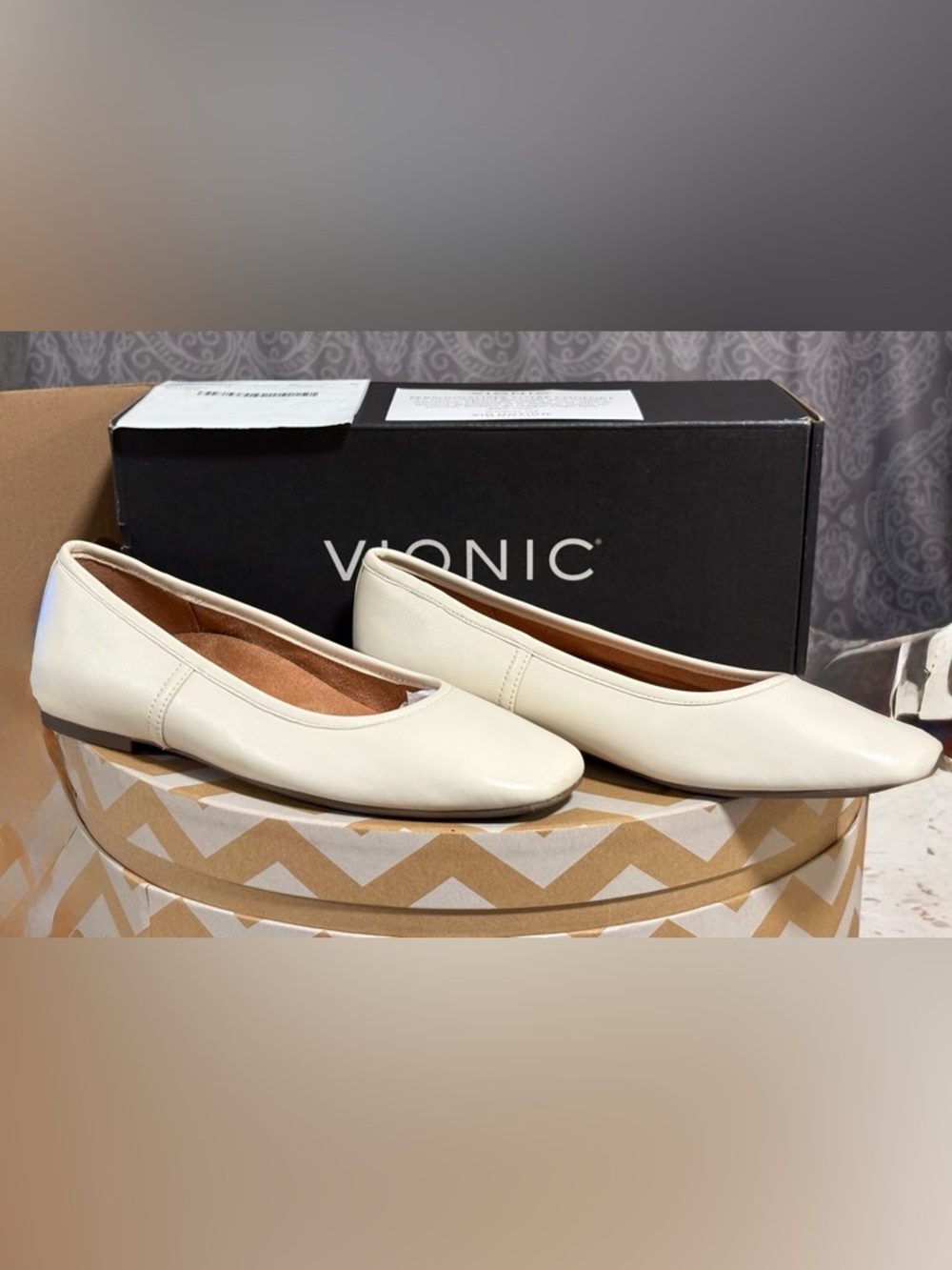 Vionic Orinda Square Toe Ballet Flat 
Size 6 NEW - Picture 6 of 17